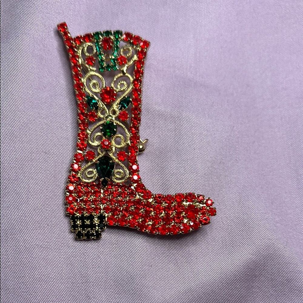 Faux jewel boot shaped pin with Christmas colors
